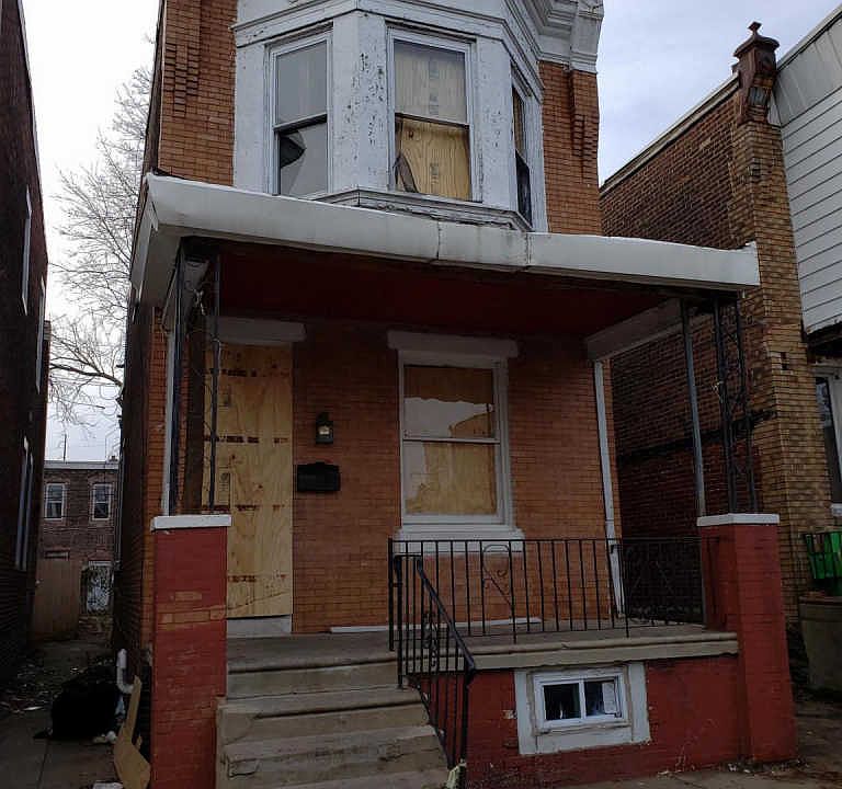 1st image of 4834 N Carlisle St