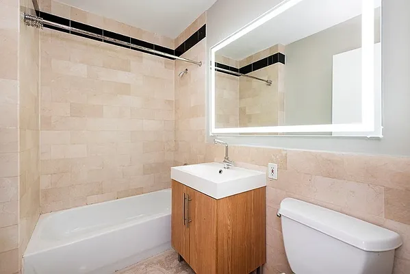 Rented by Voro, LLC | media 15