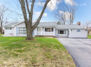 4374 Linda St, Burton, MI 48509