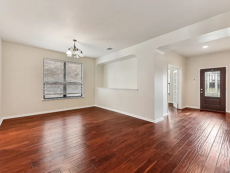 8717 Sage Meadow Dr — Photo 7