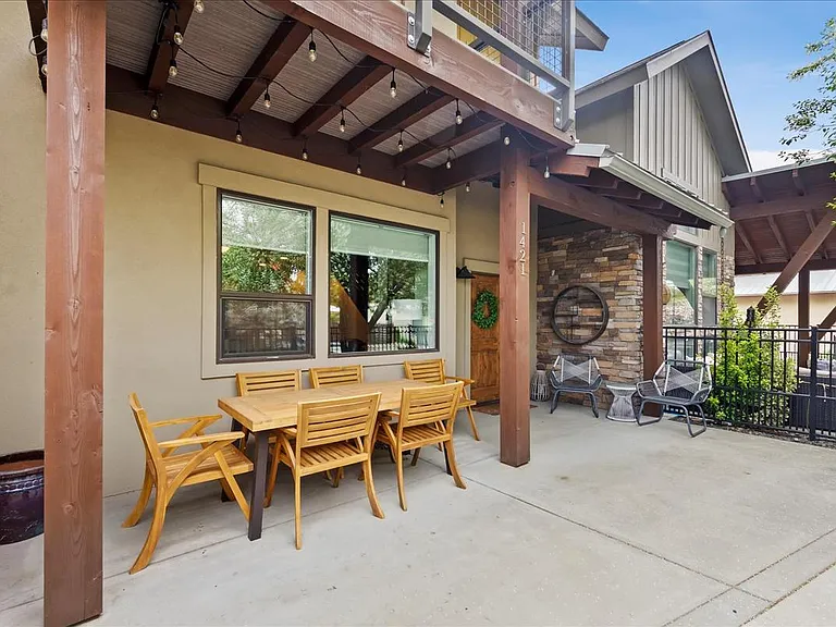 1421 E Lone Creek Dr — Photo 7