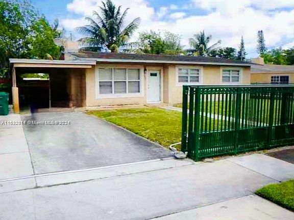 3rd image of 125 NE 193rd St