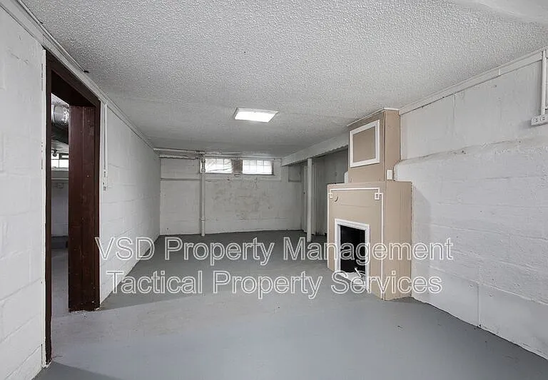 5120 Clement Ave — Photo 22