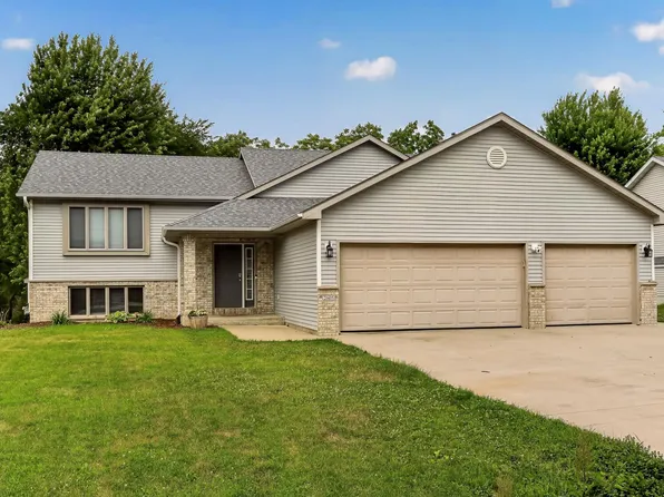 2605 Elmcroft Dr SW, Rochester, MN 55902