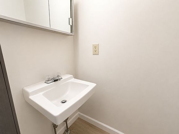 5th image of 1235-1245 Green Valley Dr #1245-B