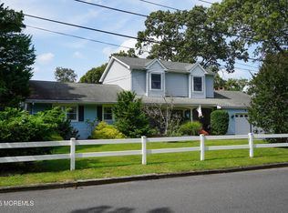 598 Robin Hood Rd, Brick, NJ 08724