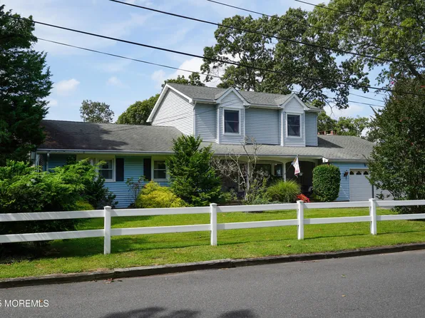 598 Robinhood Road, Brick, NJ 08724