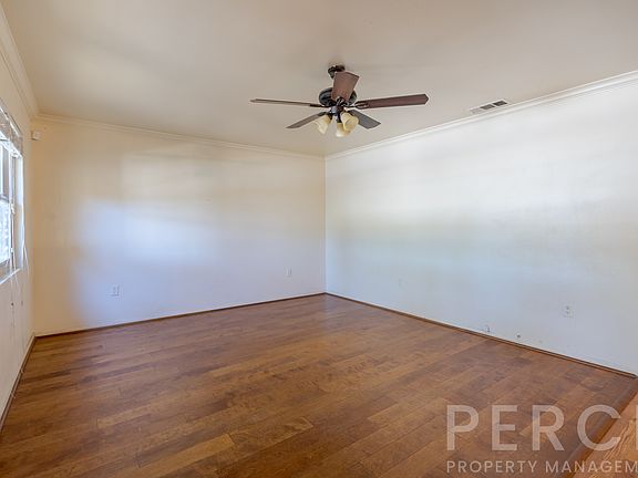 5th image of 2510 E Devonshire Ave