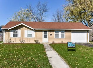 871 Upper Brandon Dr, Aurora, IL 60506