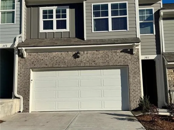 381 Stoneybrook Dr, Dahlonega, GA 30533