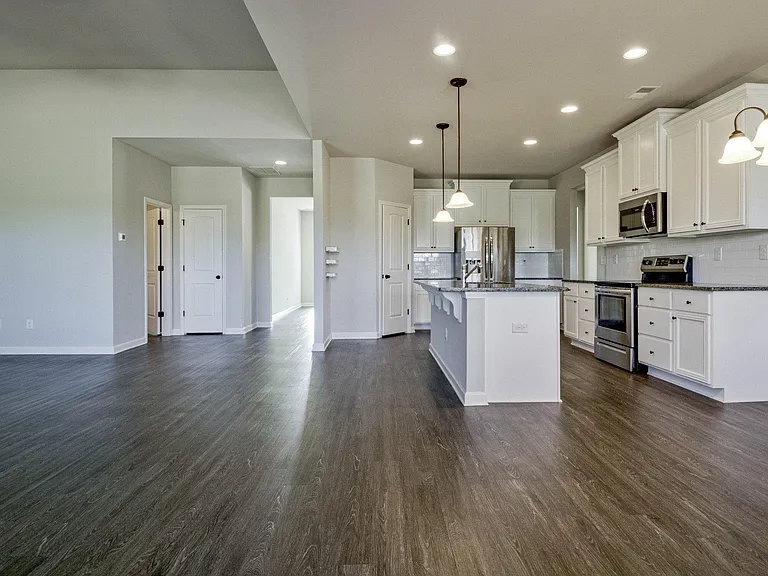 144 Reserve Pl — Photo 7