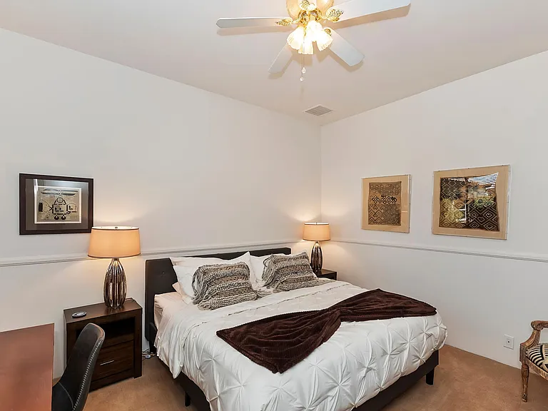 guest room
