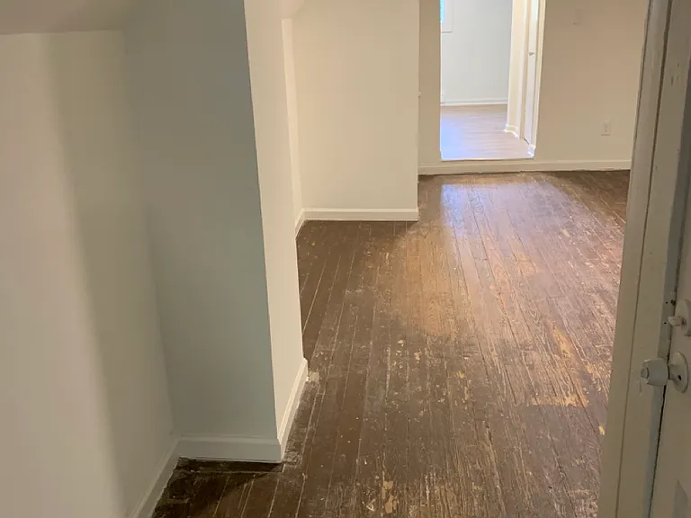 1719 E Cloaninger Ave #B — Photo 13