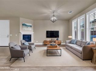 3301 Terrace Ridge Ln, Long Beach, CA 90804