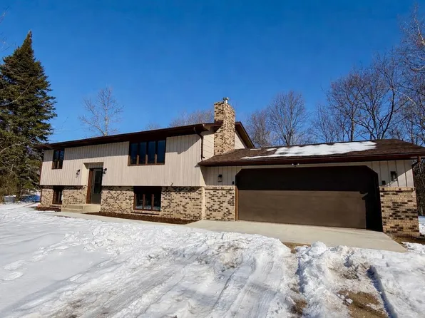 37098 Woodland Dr, Cohasset, MN 55721