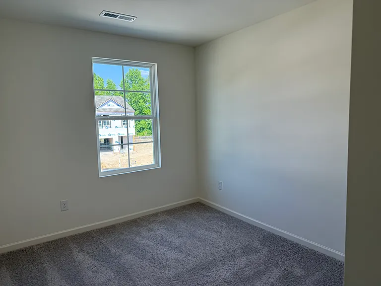 2445 Brookville Dr #B — Photo 16