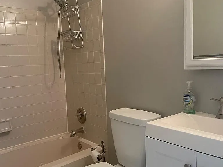 6008 Ellesmere Ct #F — Photo 7