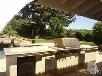4th image of 1080 Carmel Dr
