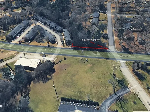 704 Camille Dr, Longview, TX 75604