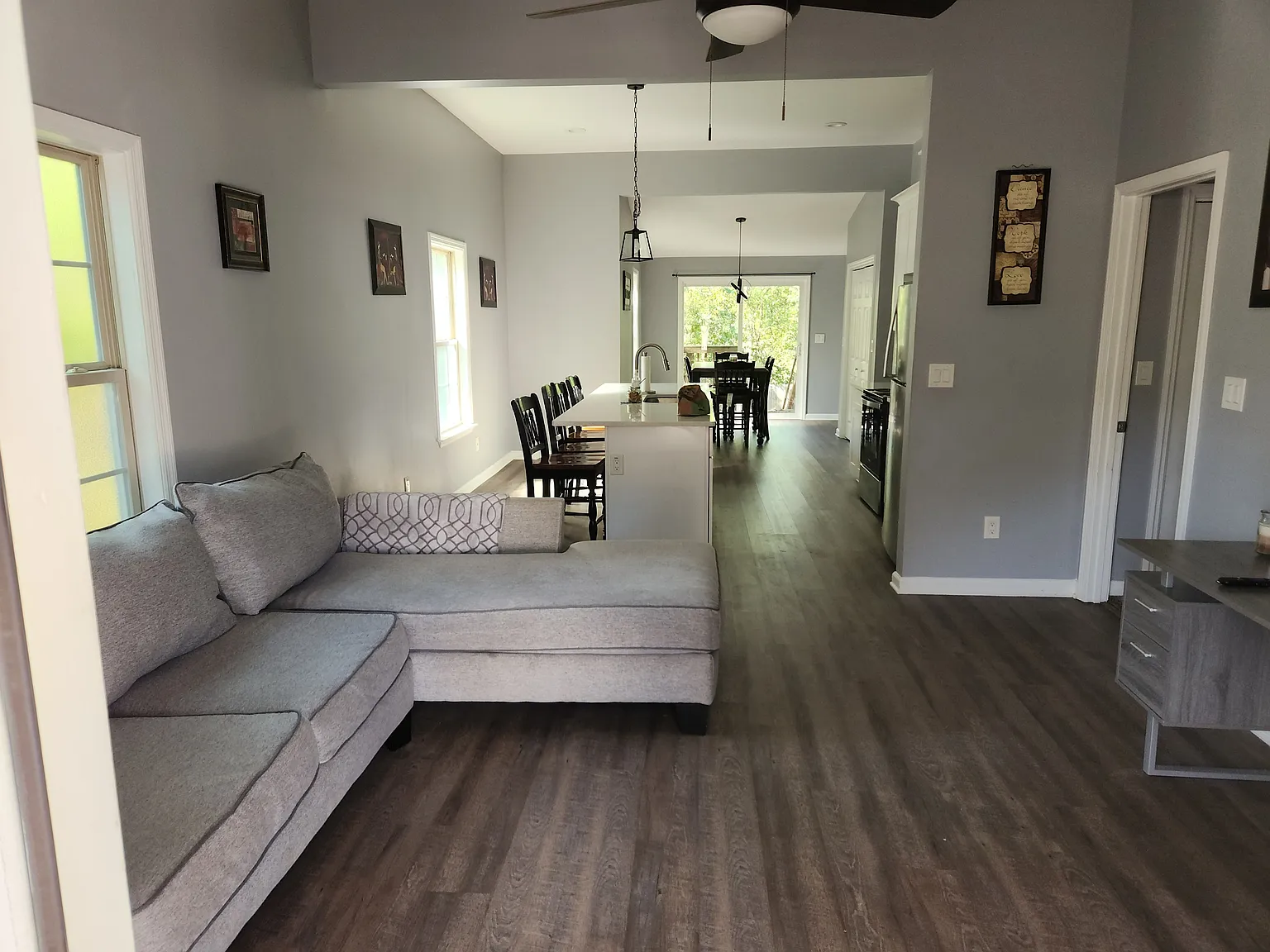 1109 Windsor Street Southwest - 1 — Photo 2