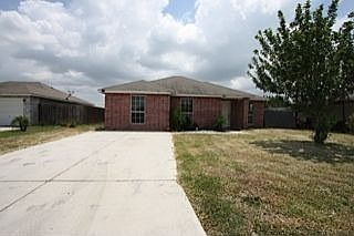 1st image of 418 Delia Ave