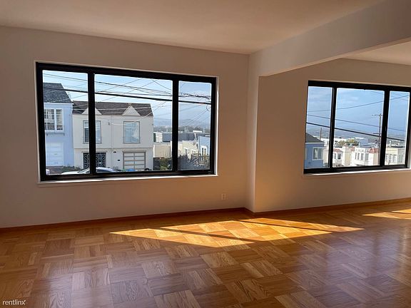 3rd image of 640 Santiago St