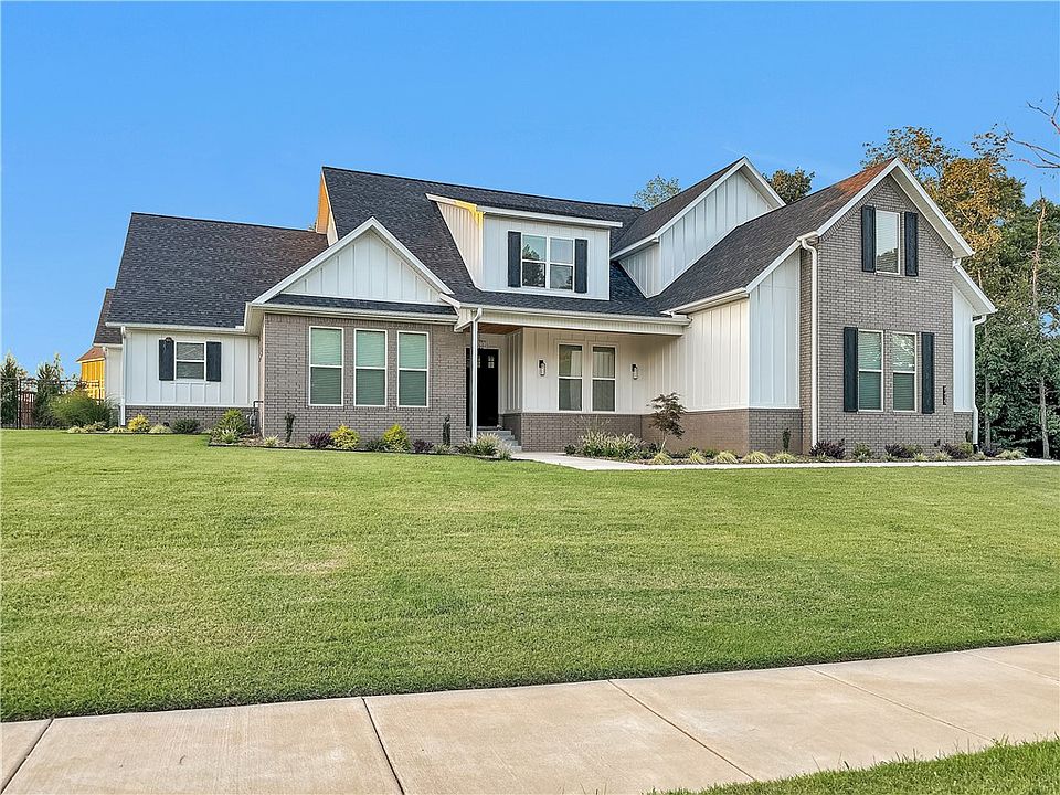 1st image of 8415 W Habitat Ln