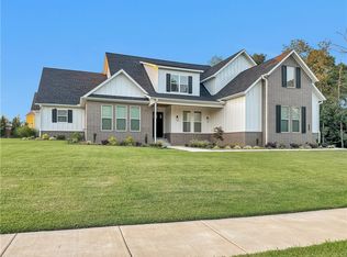 8415 W Habitat Ln, Bentonville, AR 72713