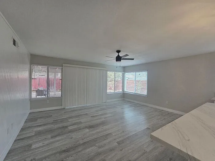 11321 Volans St — Photo 12