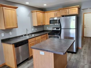 3210 Portage Cir NW, Rochester, MN 55901