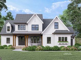 158 Rivers Edge Dr, Forsyth, GA 31029