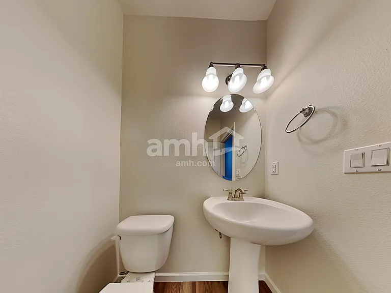 9016 NE 165th Ave — Photo 7