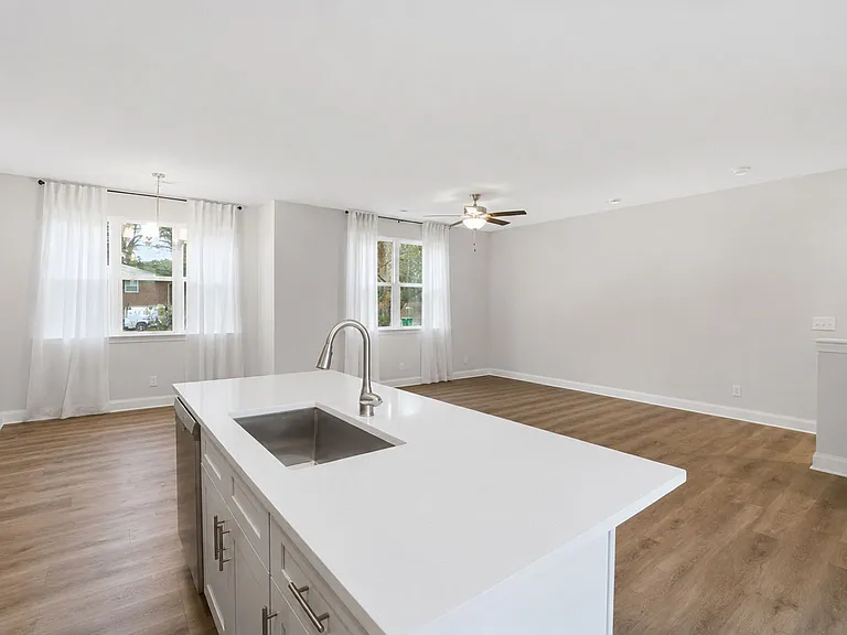 8931 Sharonbrook Dr — Photo 14