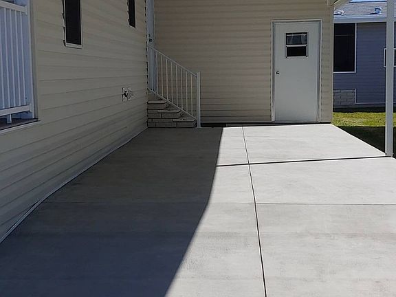 2nd image of 150 Barry Dr