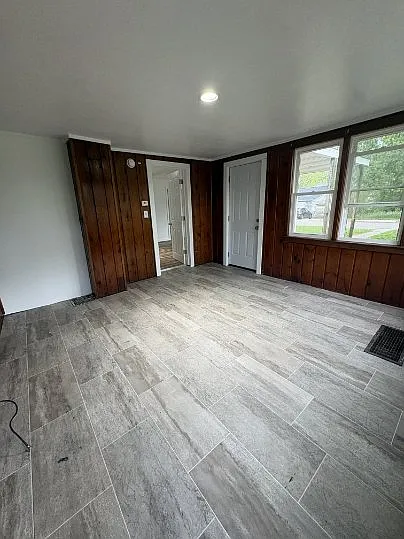 118 Alden St — Photo 14