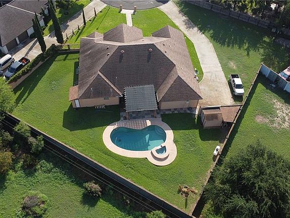 2nd image of 1309 Quita Cir