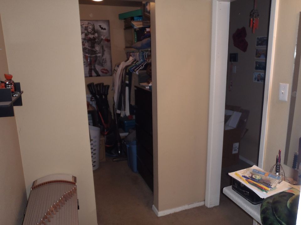 Walk in closet