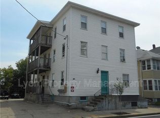 276 Hunt St #2F, Central Falls, RI 02863