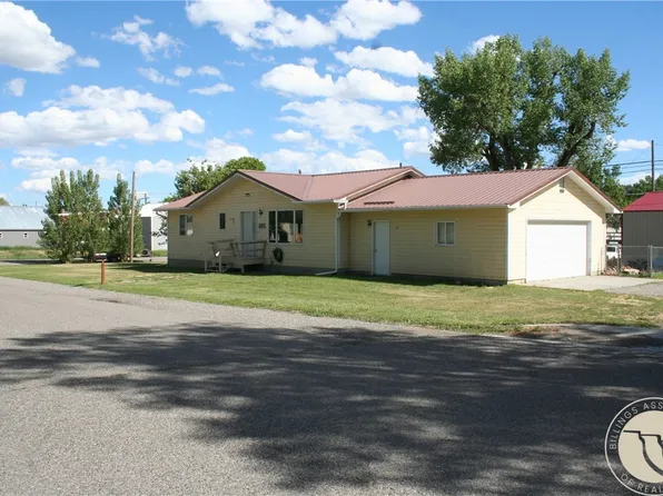 251 E 1st Ave N, Columbus, MT 59019
