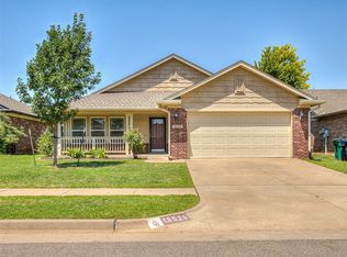 18529 Rastro Dr, Edmond, OK 73012