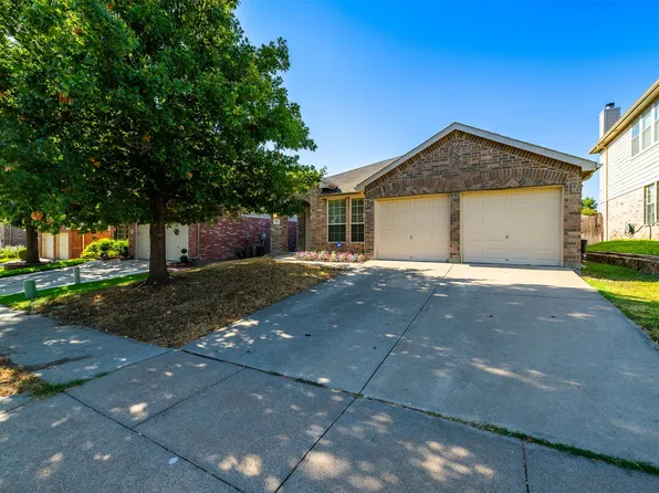 6025 Walleye Dr, Fort Worth, TX 76179