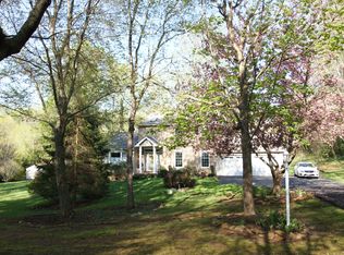 12202 Merrywood Dr, Kingsville, MD 21087