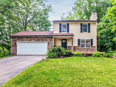 7422 Garland Ave, Brighton, MI, 48116