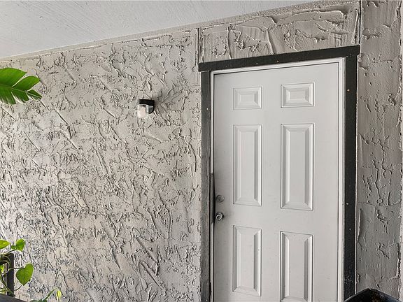 2nd image of 2815 Cypress Bend Cir APT C