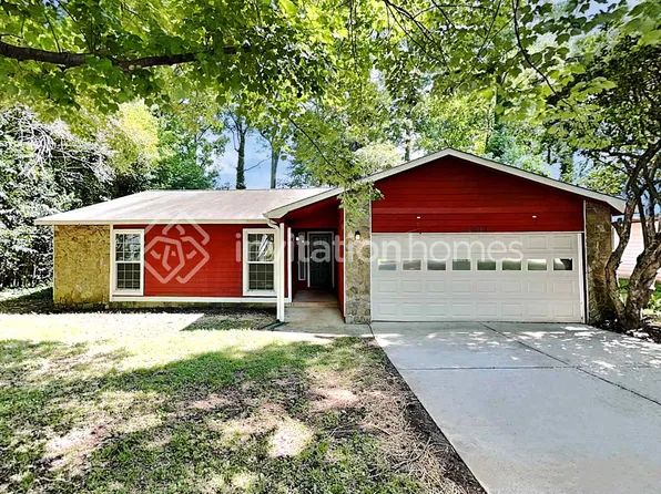 4700 Cricklewood Ln, Charlotte, NC 28212