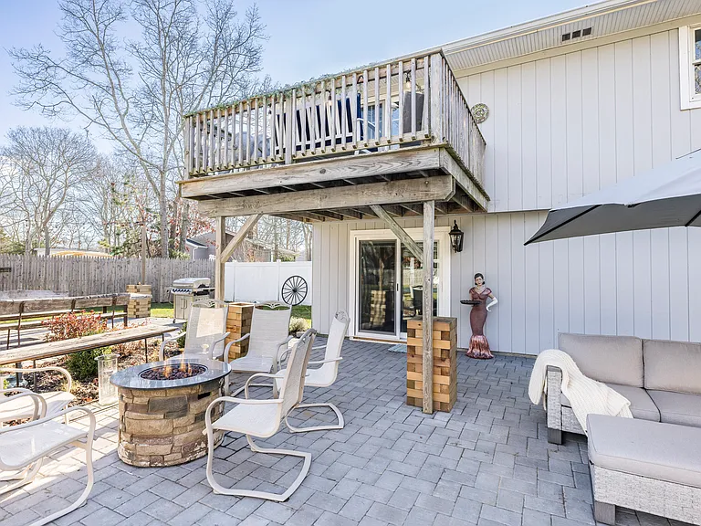 8 Westerly Ct — Photo 26