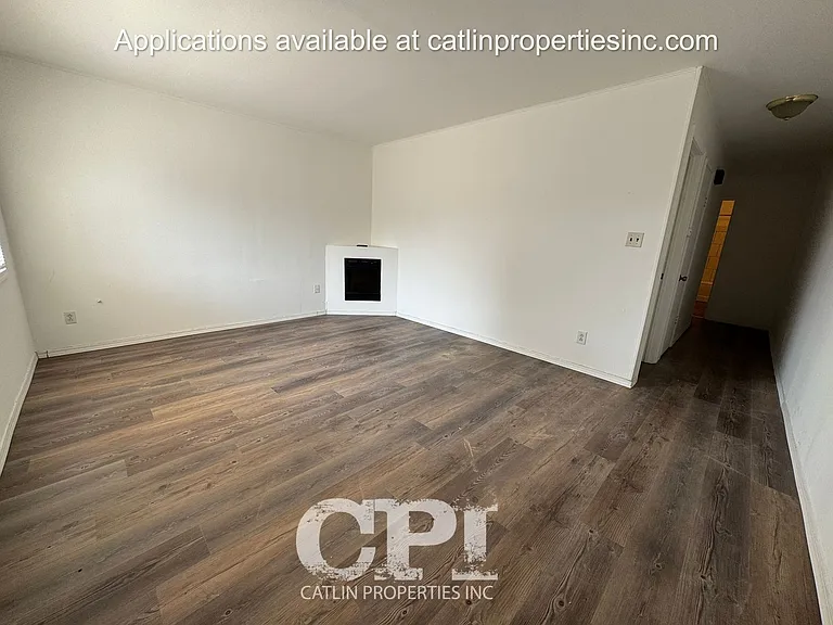 307 19th Ave — Photo 3