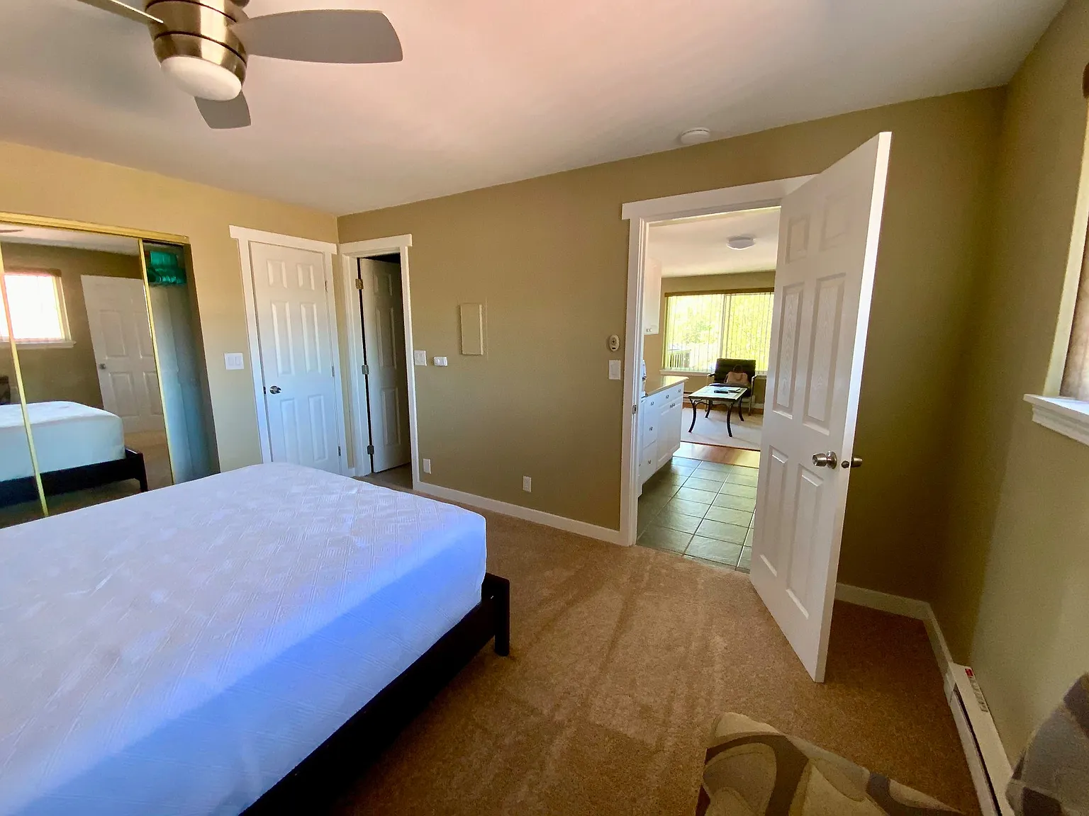 Sunrise Suites - SS36-2 — Photo 4