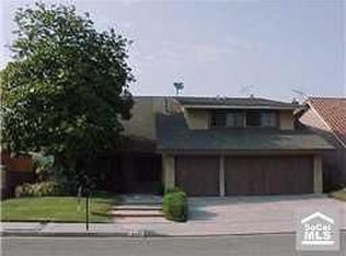 8571 Acapulco Cir, Huntington Beach, CA 92646