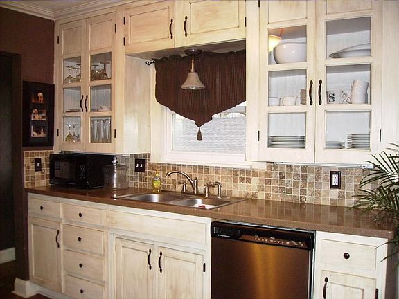 Large kitchen